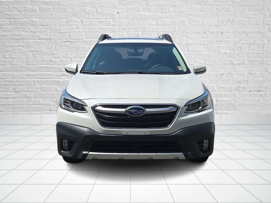 2020 Subaru Outback Limited photo 1