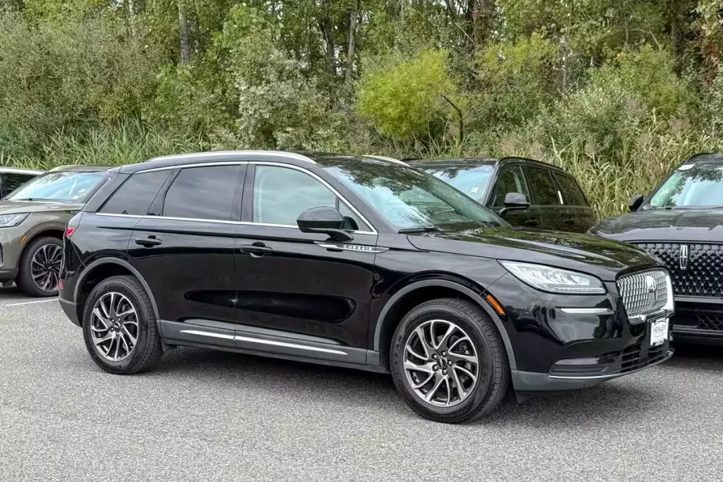 2020 Lincoln Corsair Standard photo 1