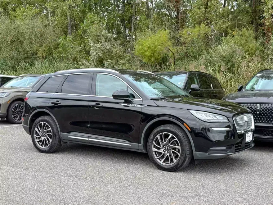 2020 Lincoln Corsair Standard photo 1