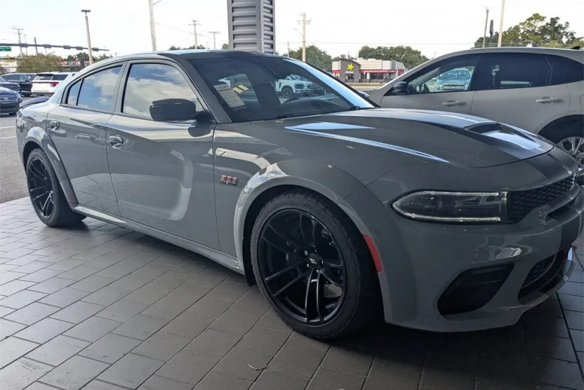 2022 Dodge Charger Scat Pack Widebody photo 1