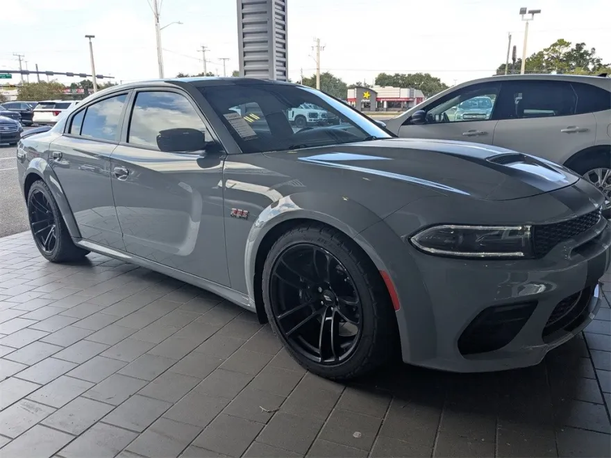 2022 Dodge Charger Scat Pack Widebody photo 1