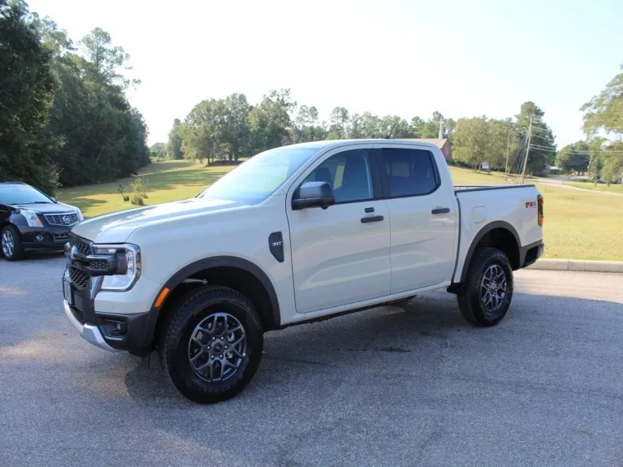 2025 Ford Ranger XLT photo 1