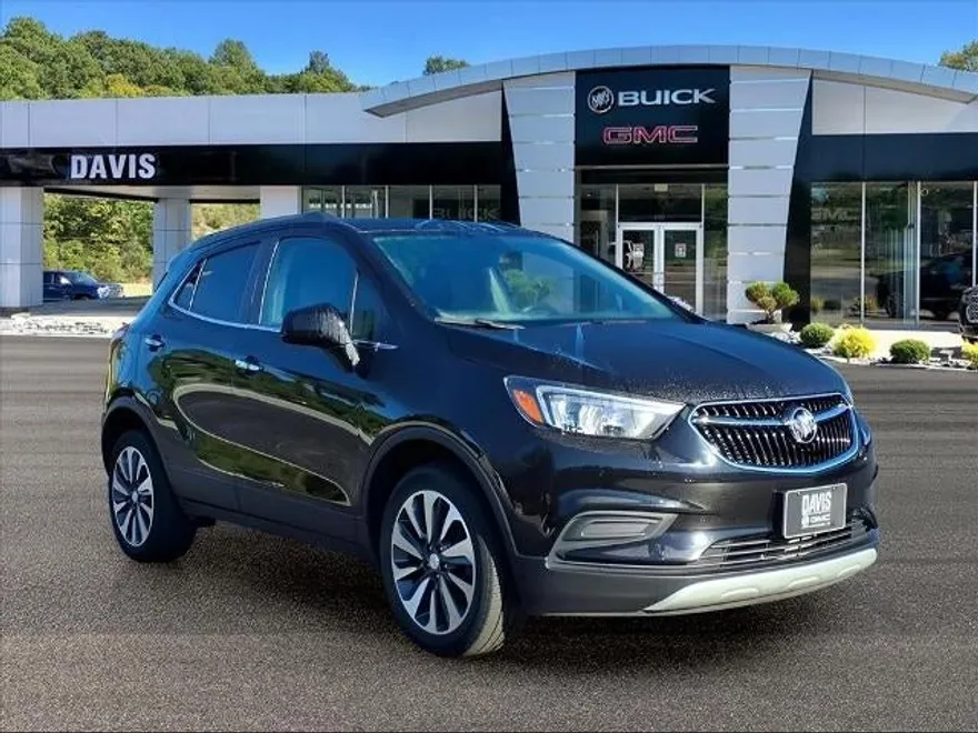2022 Buick Encore Preferred photo 1