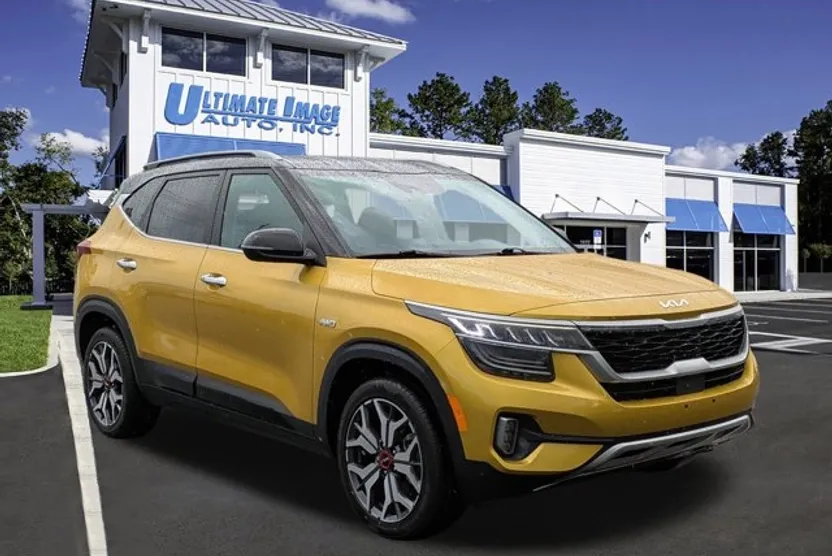 2022 Kia Seltos SX photo 1