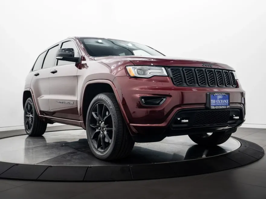 2021 Jeep Grand Cherokee Overland photo 1