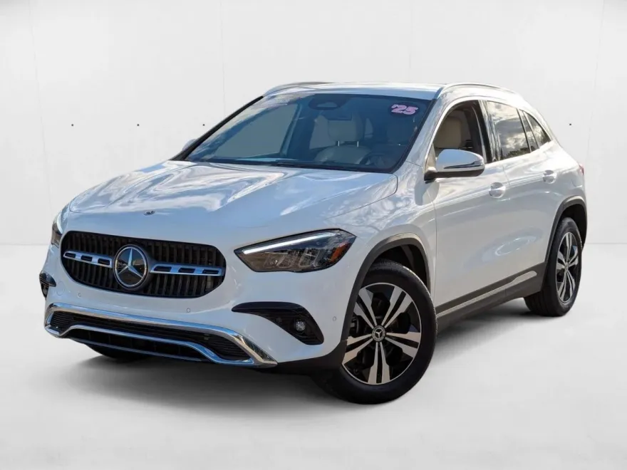 2025 Mercedes Benz GLA 250 photo 1
