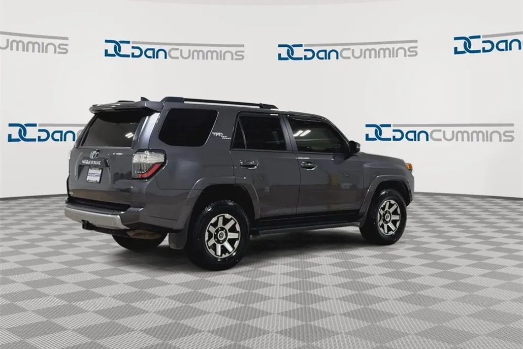 2022 Toyota 4Runner TRD Premium photo 1