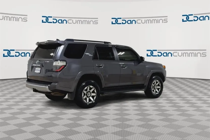 2022 Toyota 4Runner TRD Premium photo 1