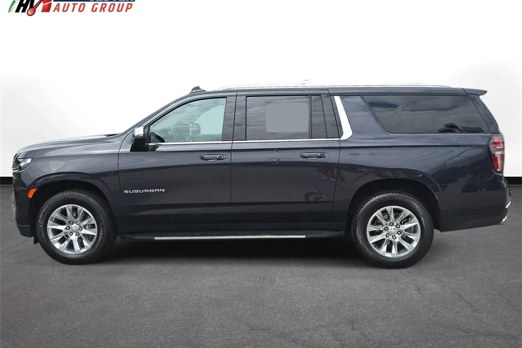 2024 Chevrolet Suburban Premier photo 1