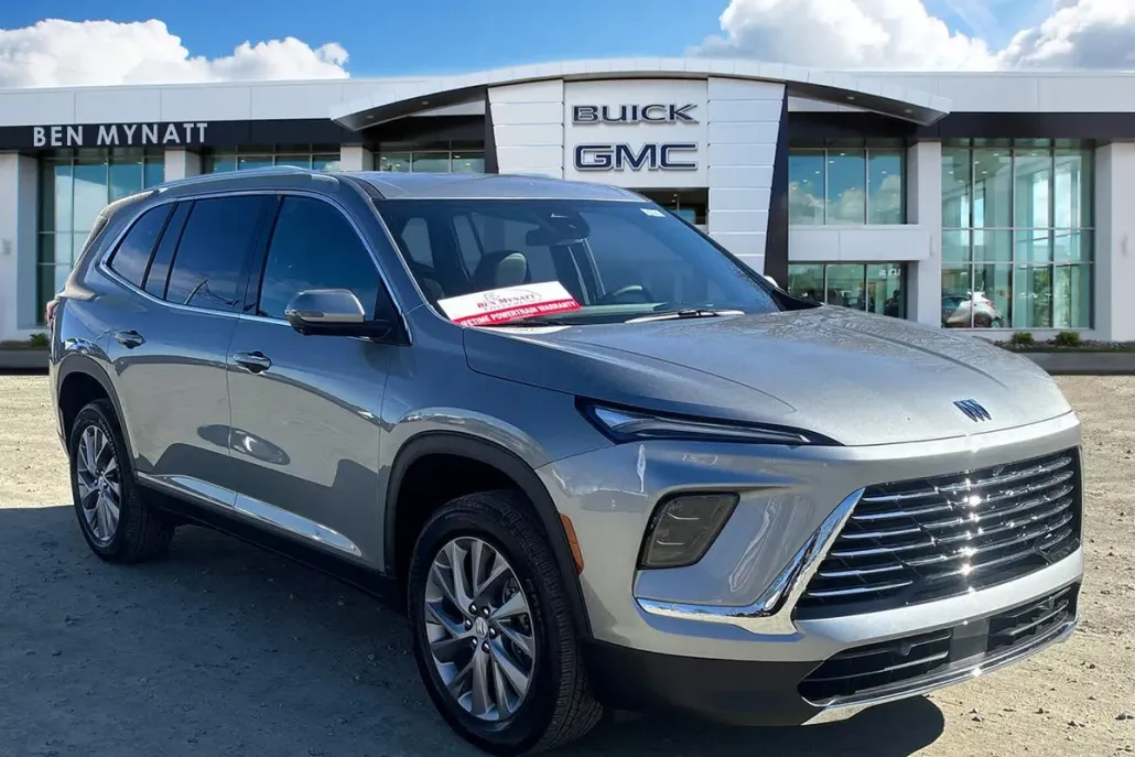 2025 Buick Enclave Preferred photo 1