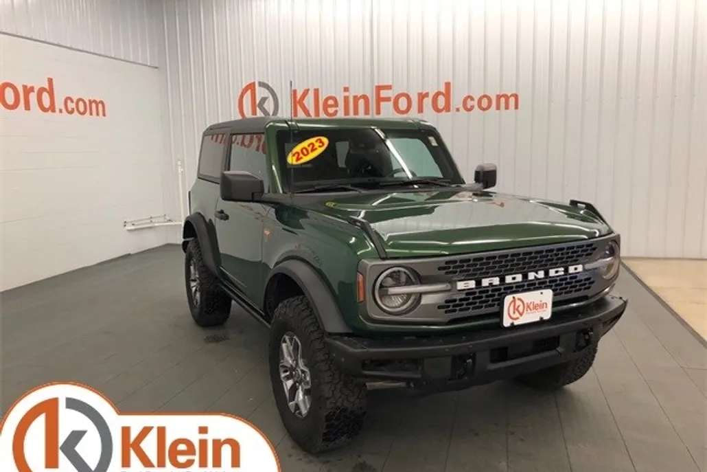 2023 Ford Bronco Badlands photo 1