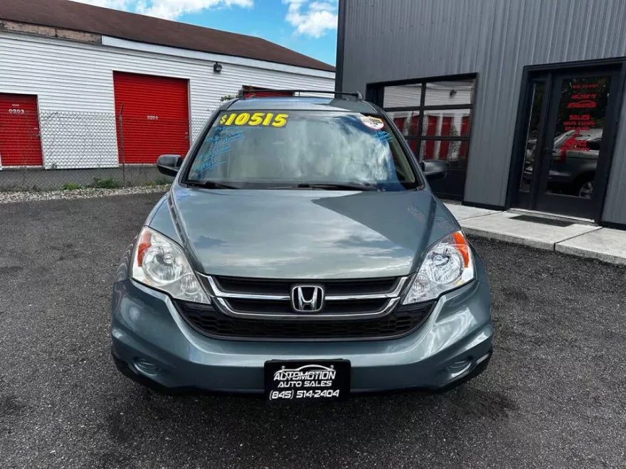 2011 Honda CR-V SE photo 1