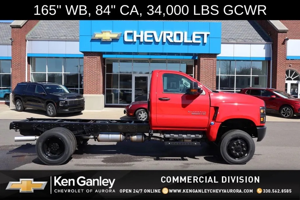 2024 Chevrolet Silverado 5500HD photo 1