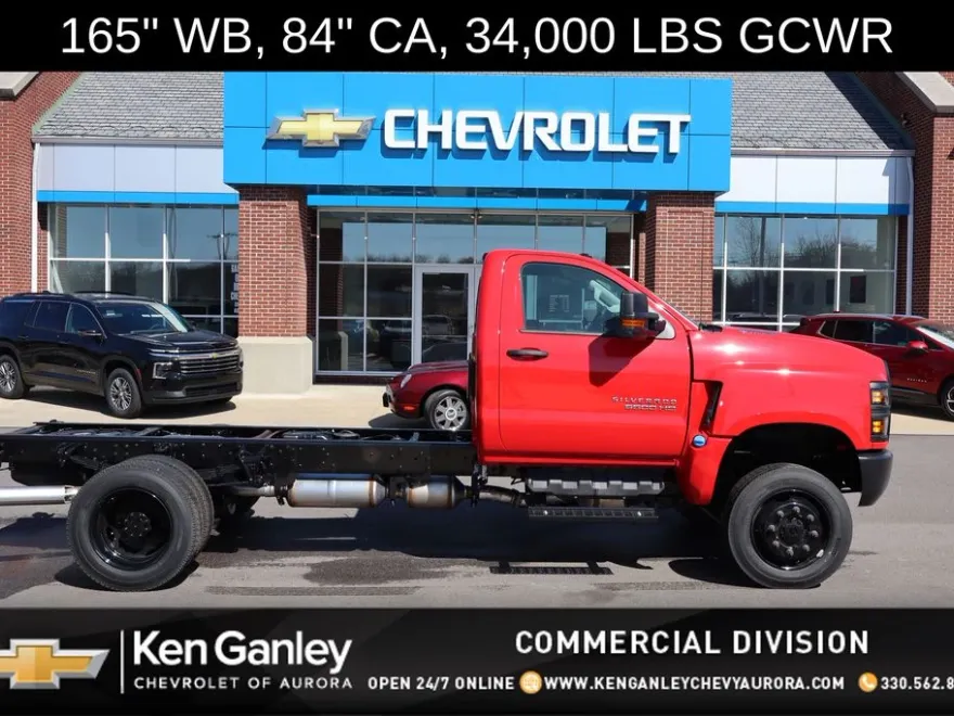 2024 Chevrolet Silverado 5500HD photo 1