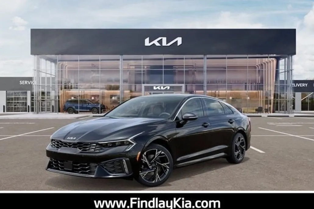 2025 Kia K5 GT-Line photo 1