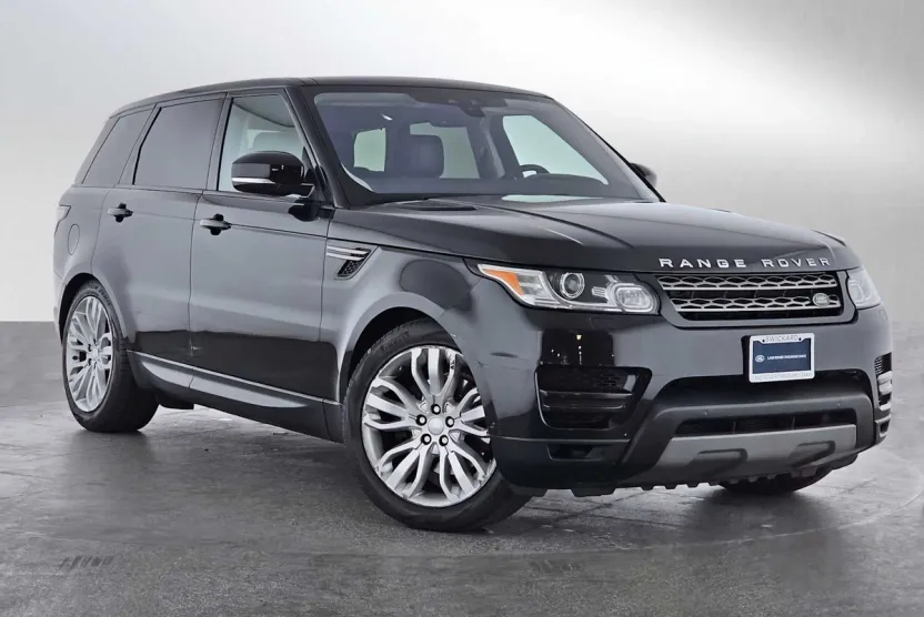 2017 Land Rover Range Rover Sport SE photo 1