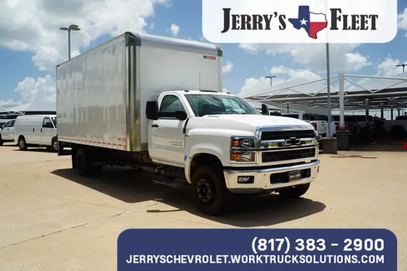 2024 Chevrolet Silverado 5500HD Work Truck photo 1