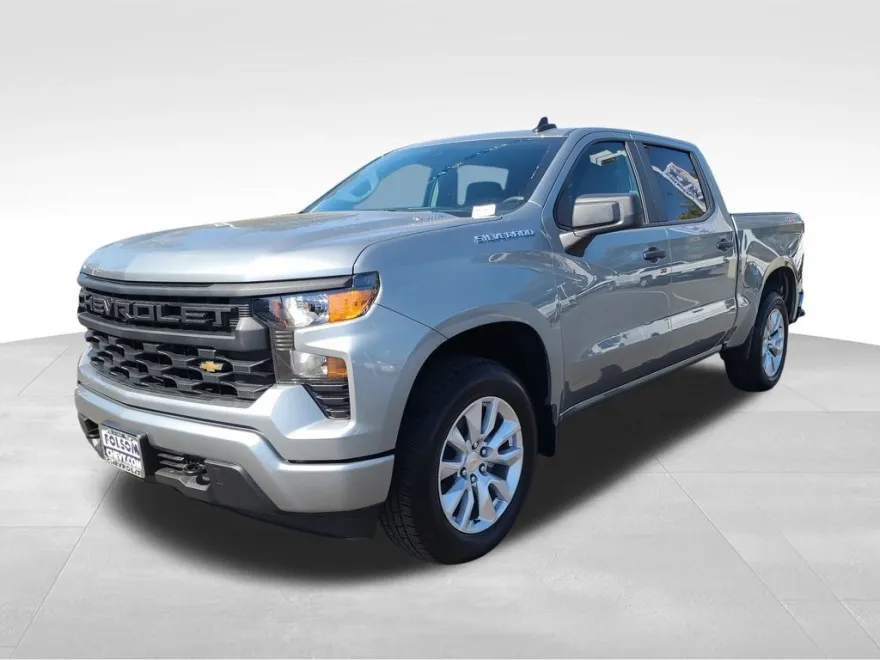 2026 Chevrolet Silverado 1500 Custom photo 1