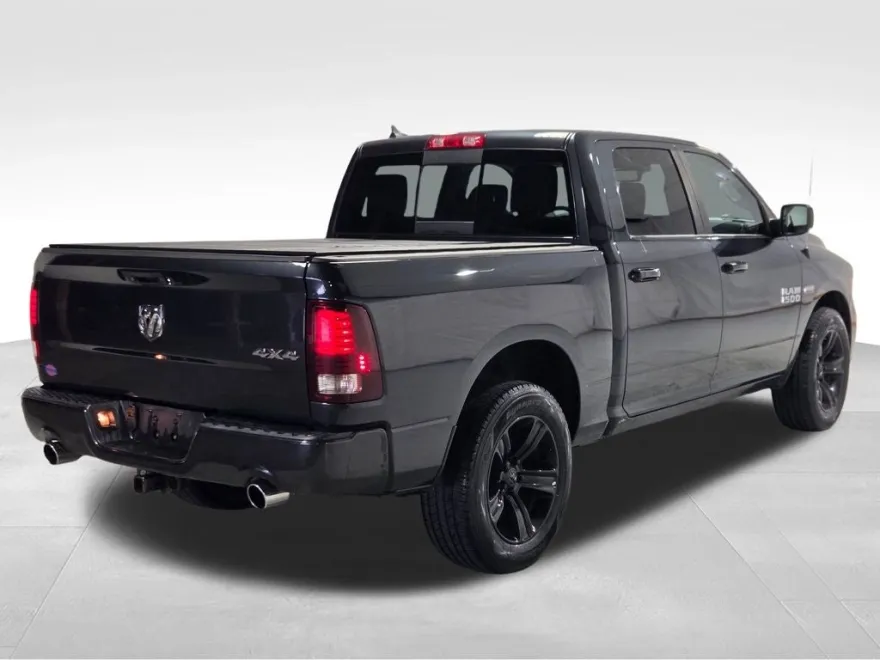 2015 Ram 1500 Sport photo 1