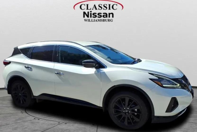2023 Nissan Murano SV photo 1