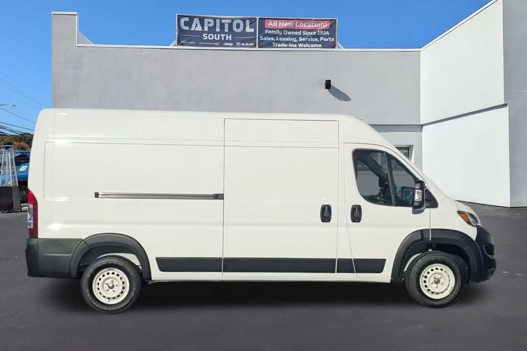 2024 Ram ProMaster 2500 photo 1