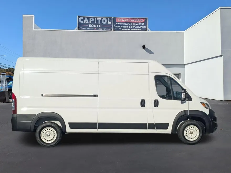 2024 Ram ProMaster 2500 photo 1