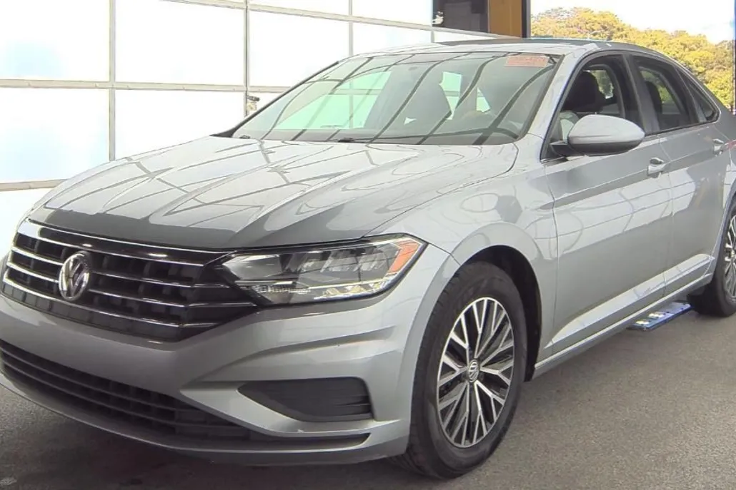 2021 Volkswagen Jetta S photo 1