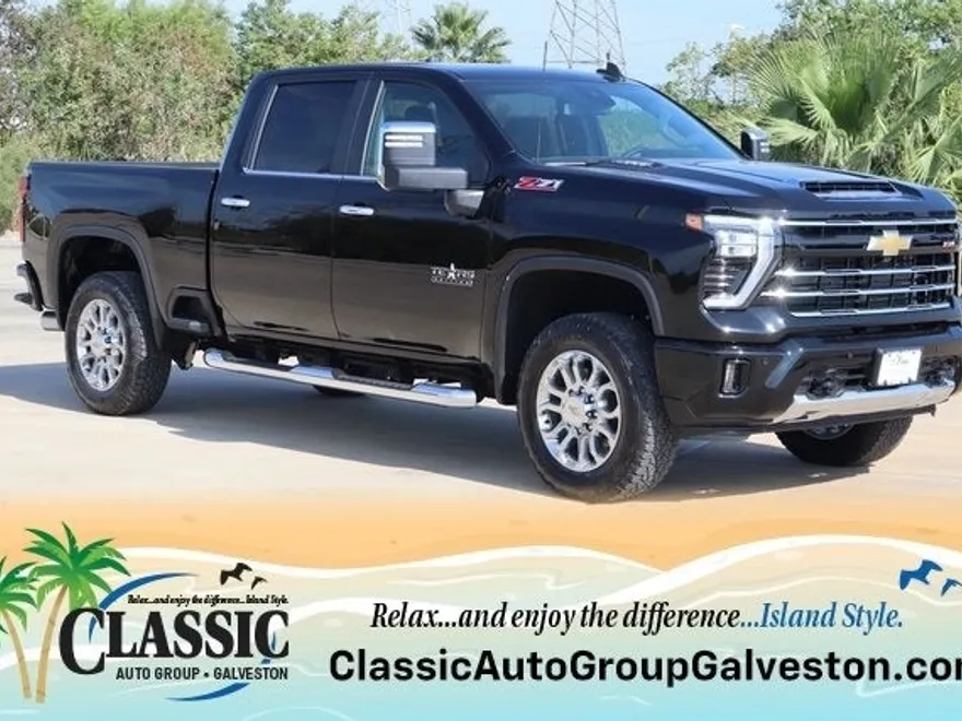 2025 Chevrolet Silverado 2500HD LT photo 1