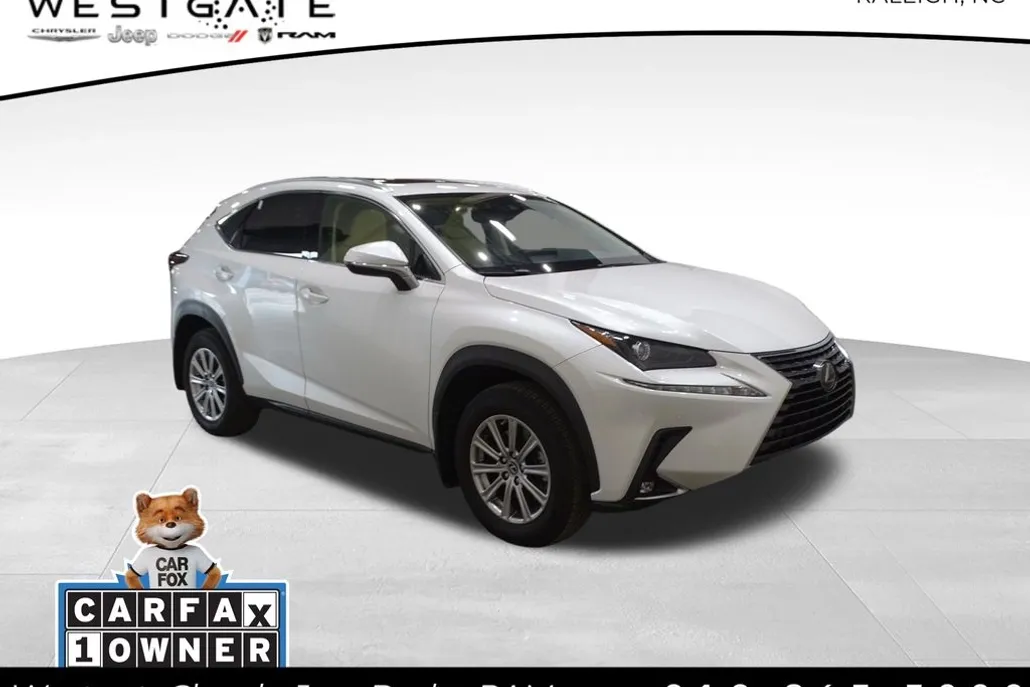 2021 Lexus NX 300 photo 1
