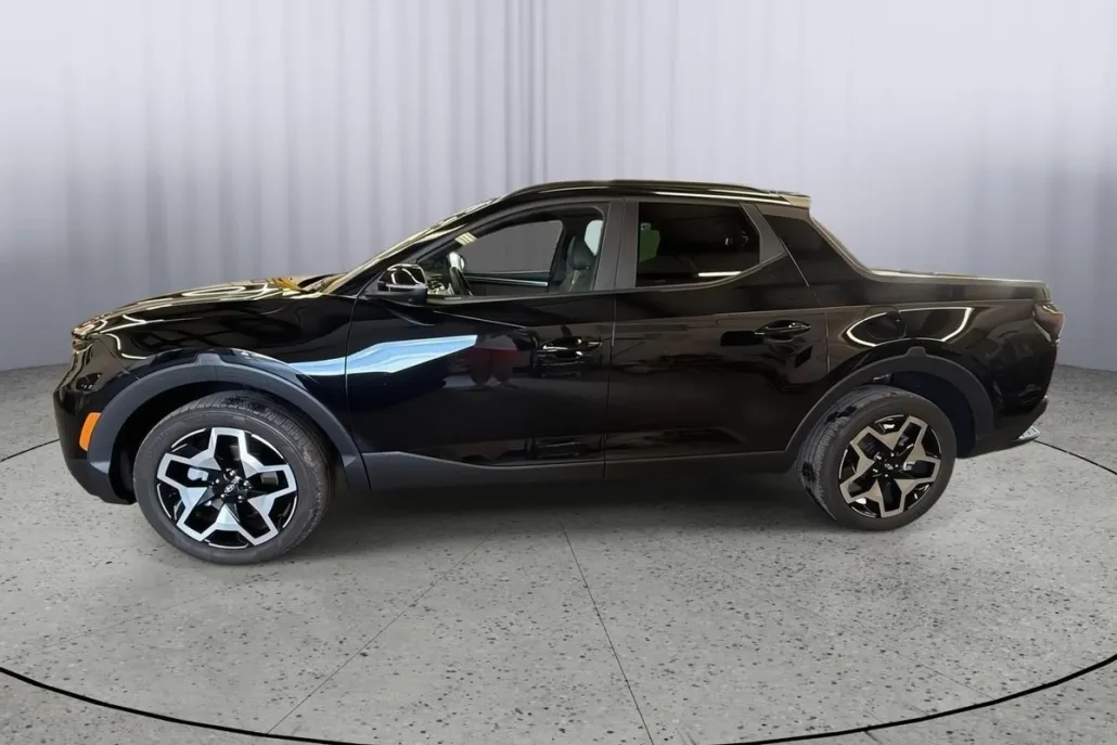 2024 Hyundai Santa Cruz Limited photo 1