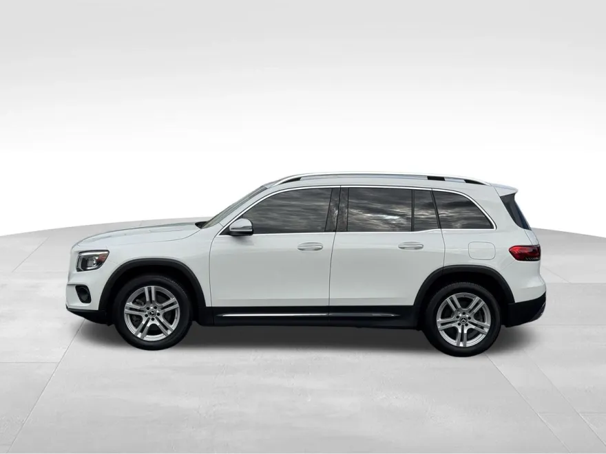 2020 Mercedes Benz GLB 250 4MATIC photo 1