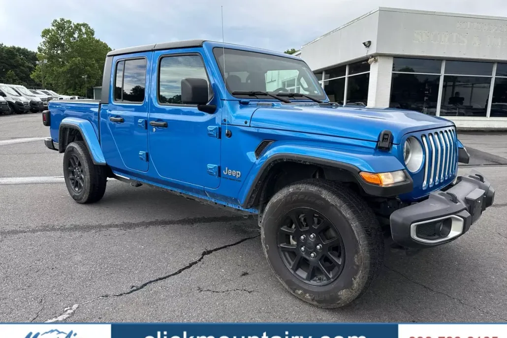2023 Jeep Gladiator Overland photo 1
