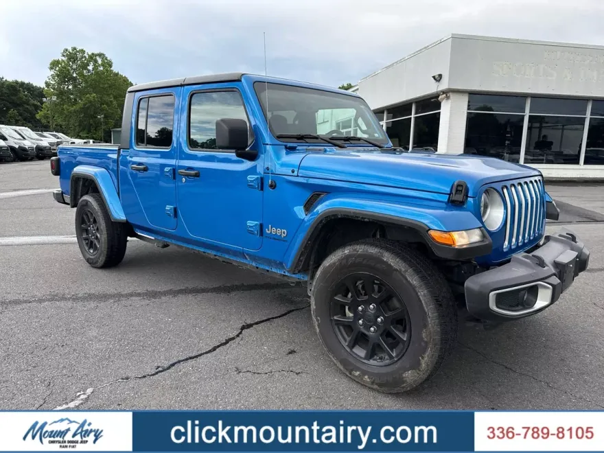 2023 Jeep Gladiator Overland photo 1