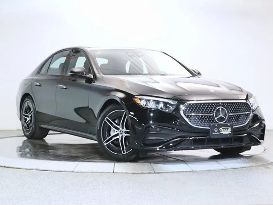 2025 Mercedes Benz E 350 4MATIC photo 1
