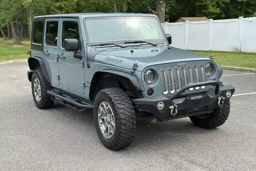 2014 Jeep Wrangler Unlimited Sport photo 1