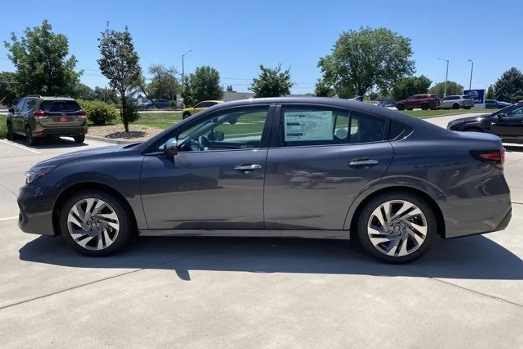 2025 Subaru Legacy Touring XT photo 1