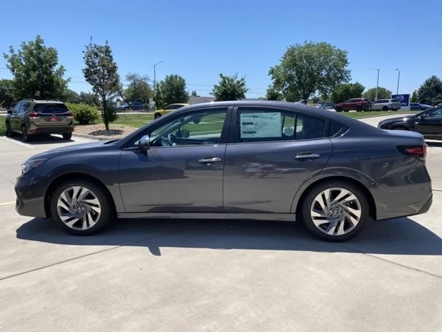 2025 Subaru Legacy Touring XT photo 1