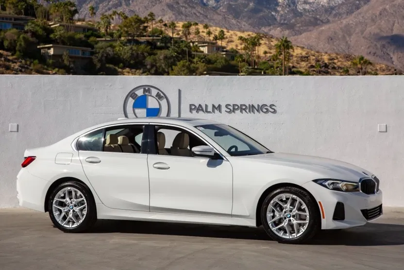 2025 Bmw 330i photo 1