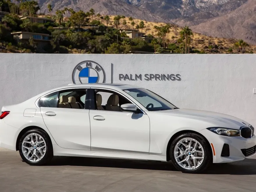 2025 Bmw 330i photo 1