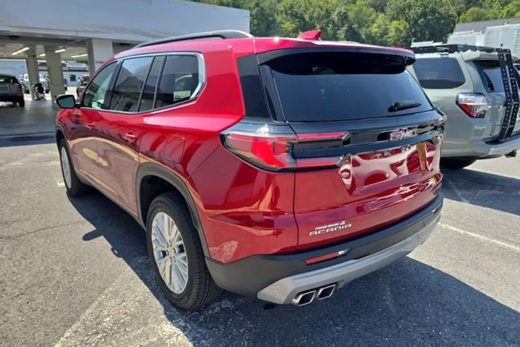 2025 Gmc Acadia Elevation photo 1