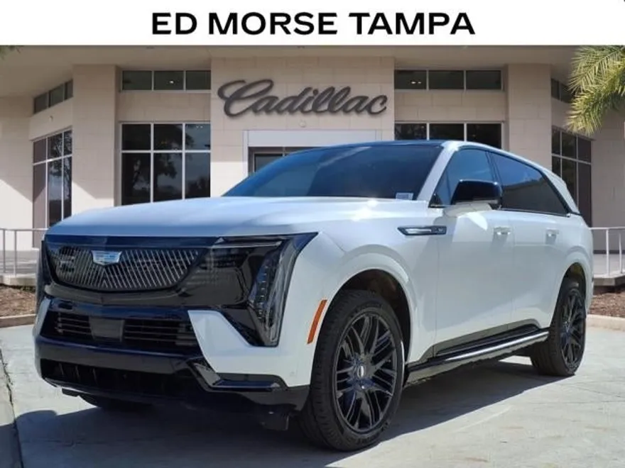 2025 Cadillac Escalade IQ Sport photo 1
