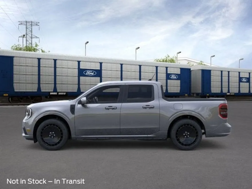 2025 Ford Maverick photo 1