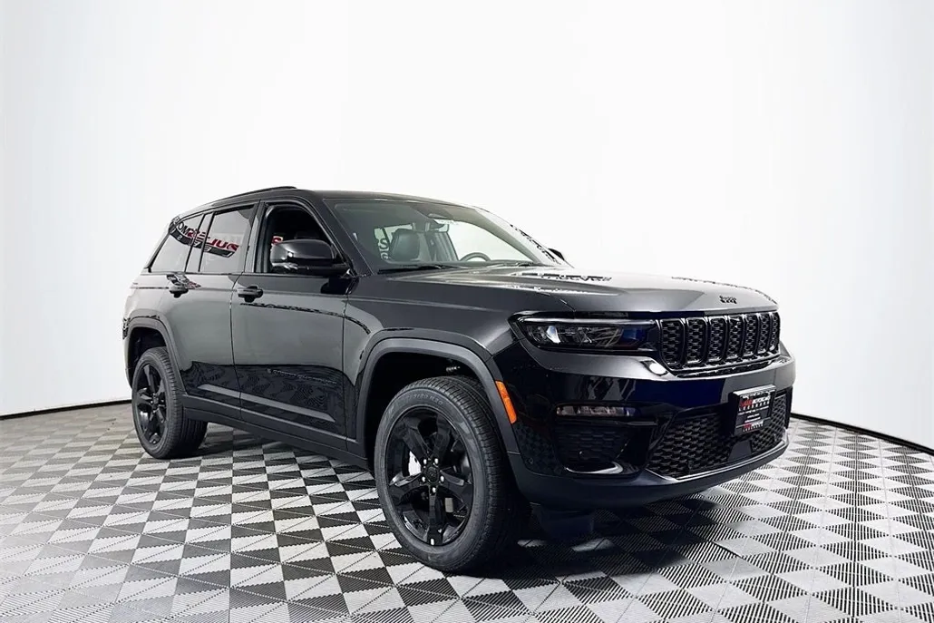 2025 Jeep Grand Cherokee Limited photo 1