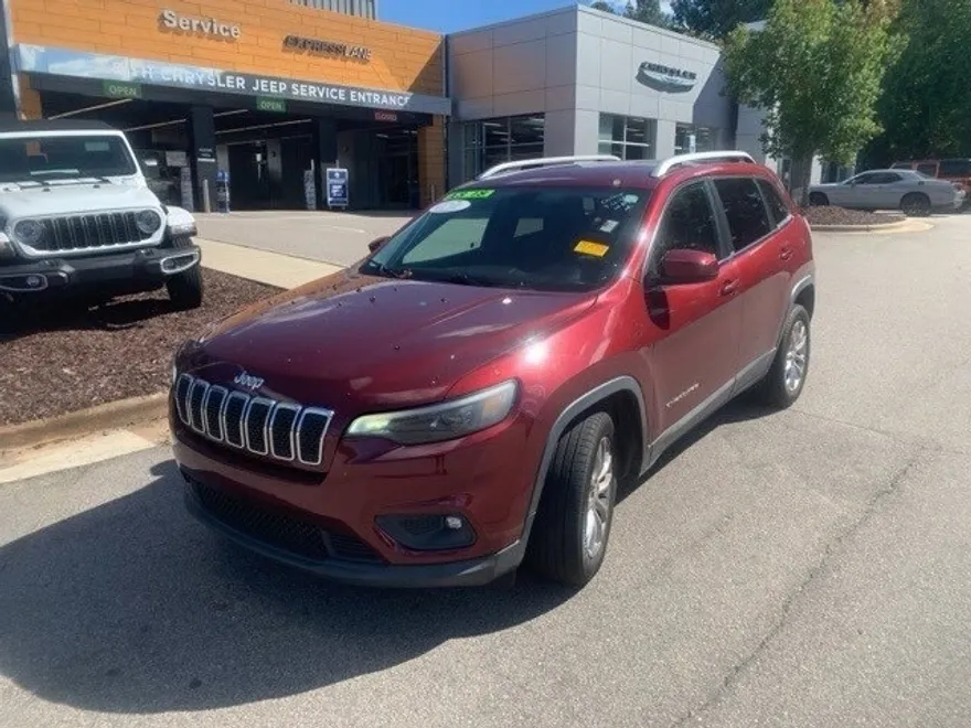 2019 Jeep Cherokee Latitude photo 1