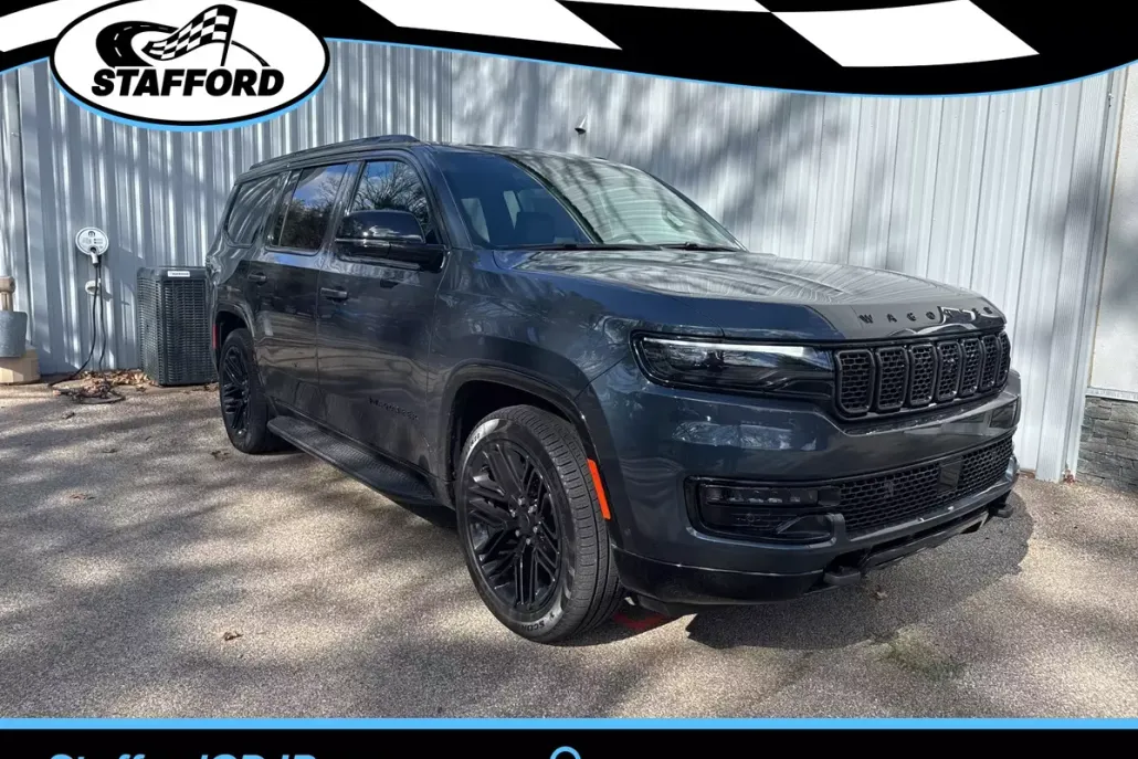 2025 Jeep Wagoneer Carbide photo 1