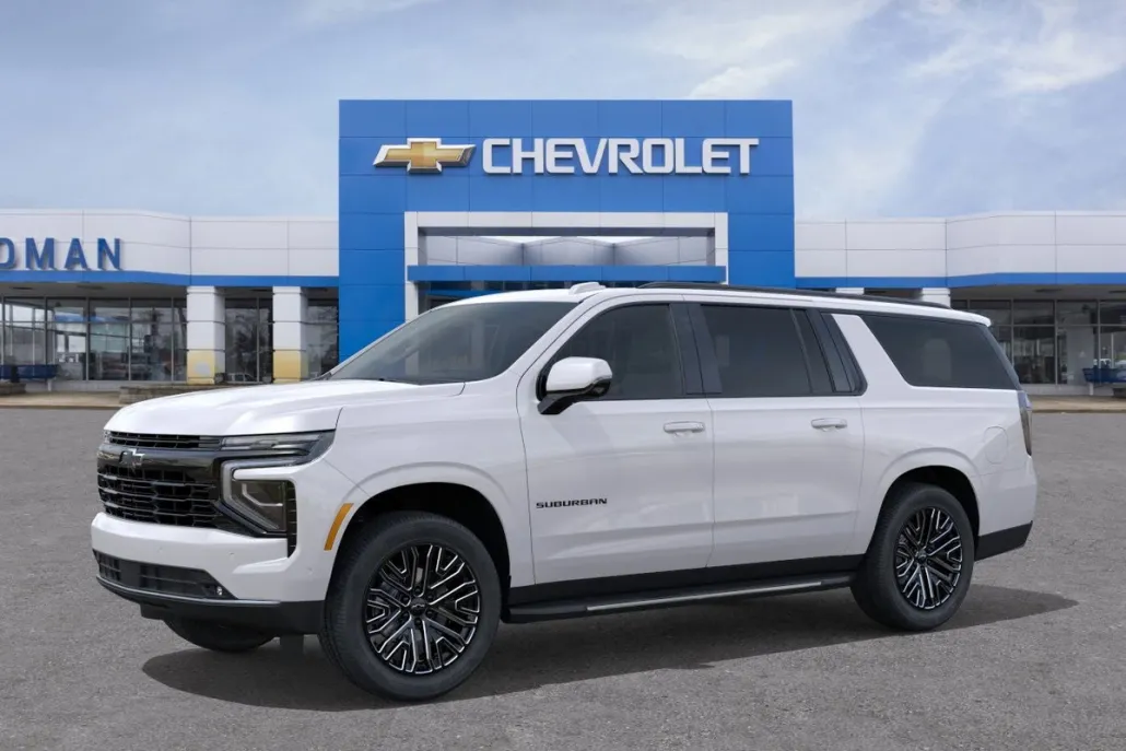 2025 Chevrolet Suburban RST photo 1