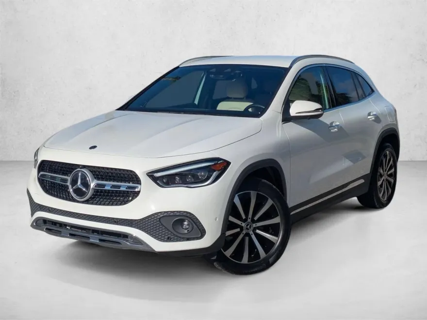 2023 Mercedes Benz GLA 250 photo 1