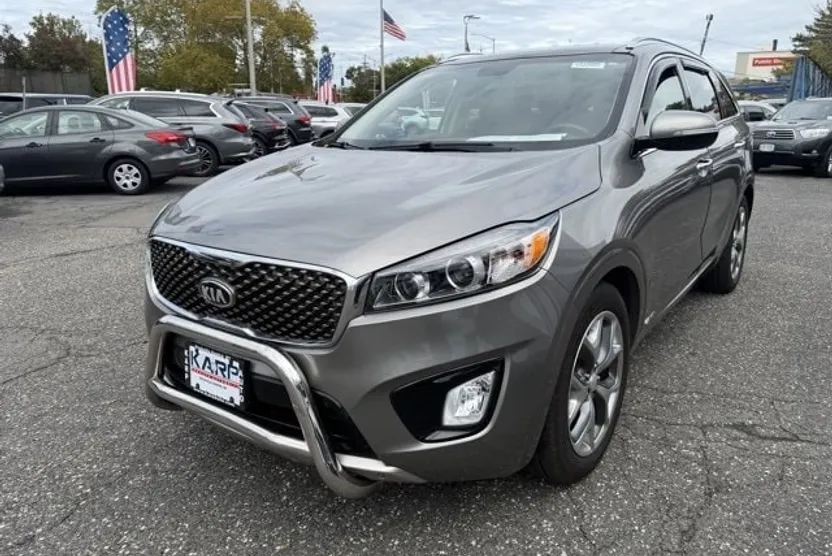 2016 Kia Sorento SX photo 1
