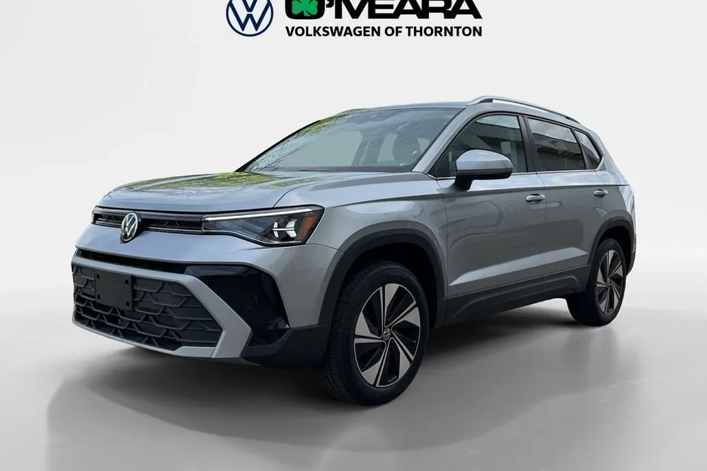 2025 Volkswagen Taos SE photo 1