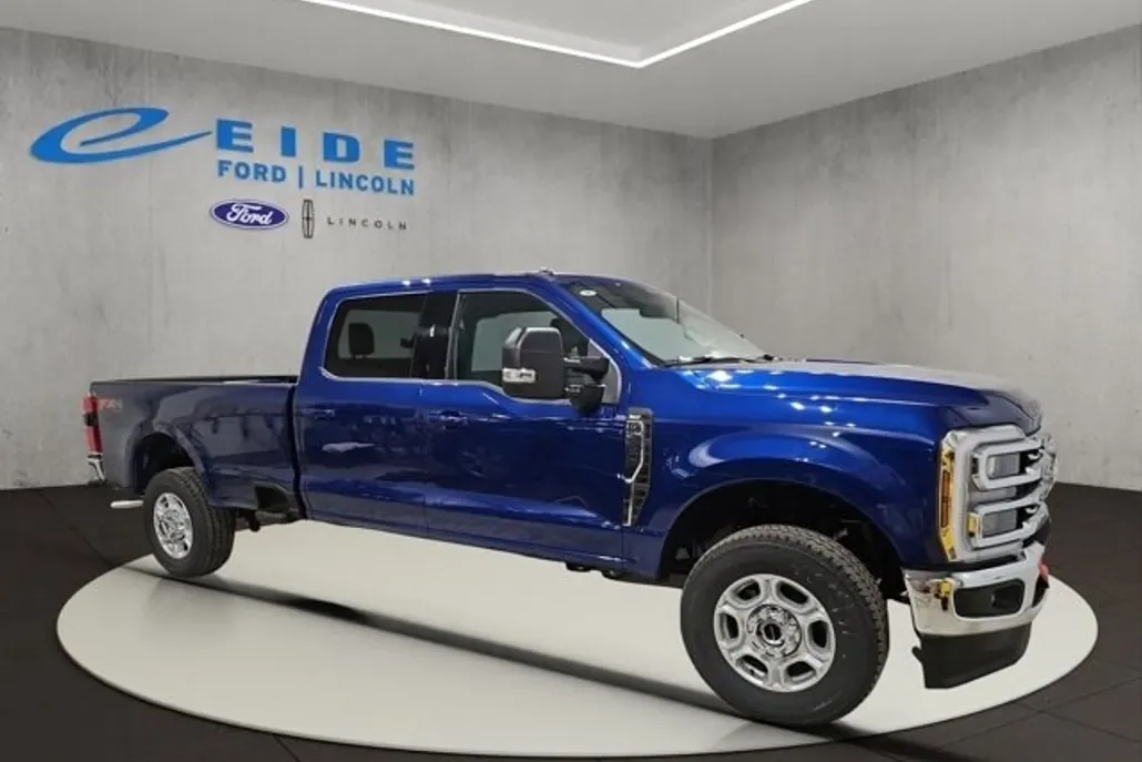2026 Ford F-250 XLT photo 1
